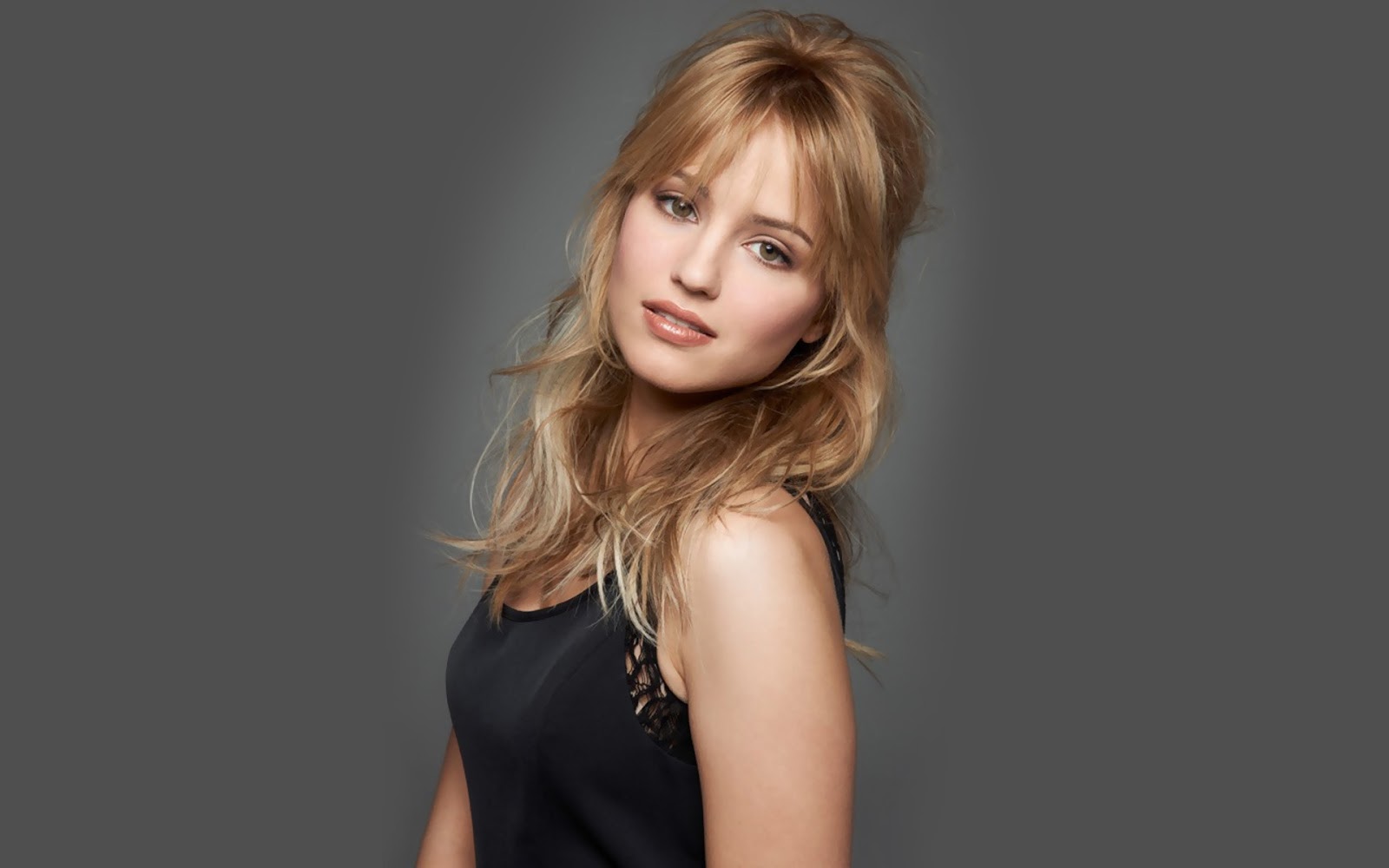 STARS WALLPAPER: Dianna Agron Wallpapers Free Download
