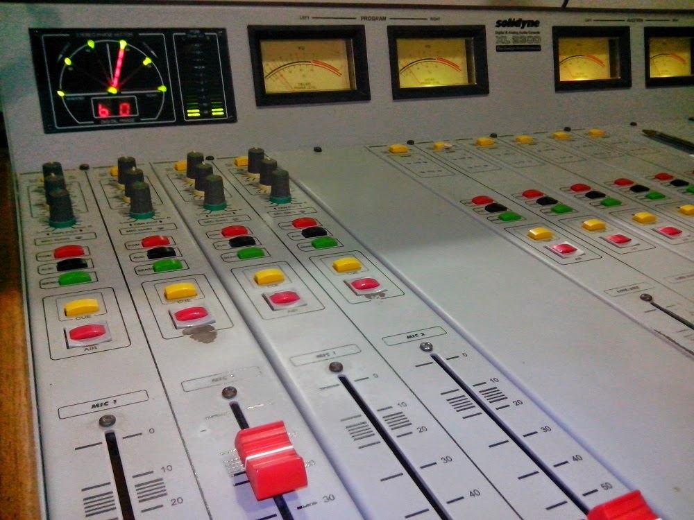 Blog Imprensa Total Jovem Pan e Rádio Bandeirantes crescem na