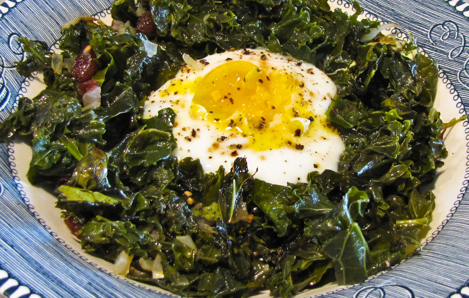 OnTheMoveIn the Galley Kale and Egg Skillet