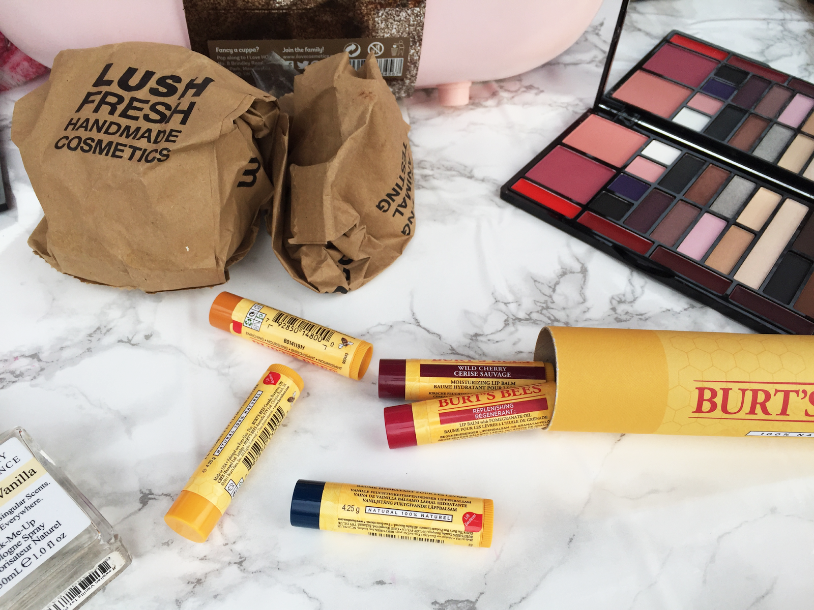 Christmas Gift Guide For Her Burts Bees Uncap Flavour Collection