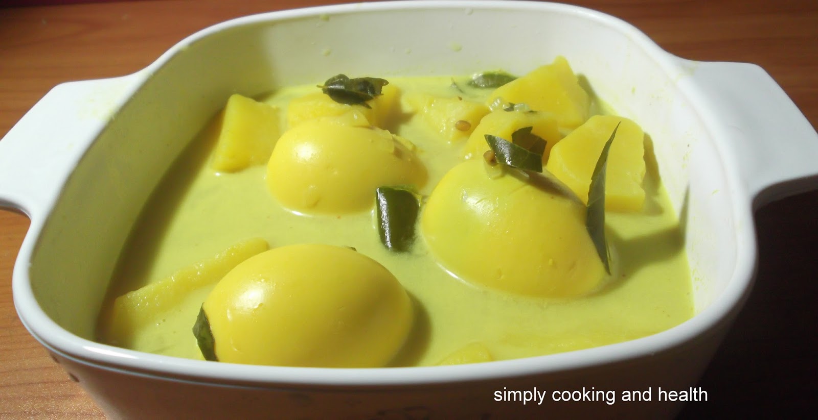 Simply Cooking and Health Boiled eggs in coconut milk with turmeric