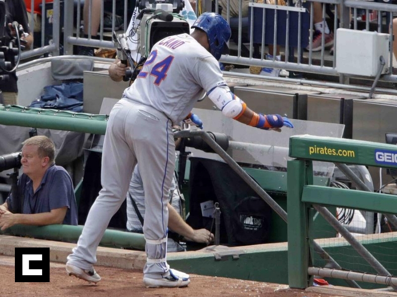 Robinson Canó sufre lesión en pierna izquierda Robinson Canó