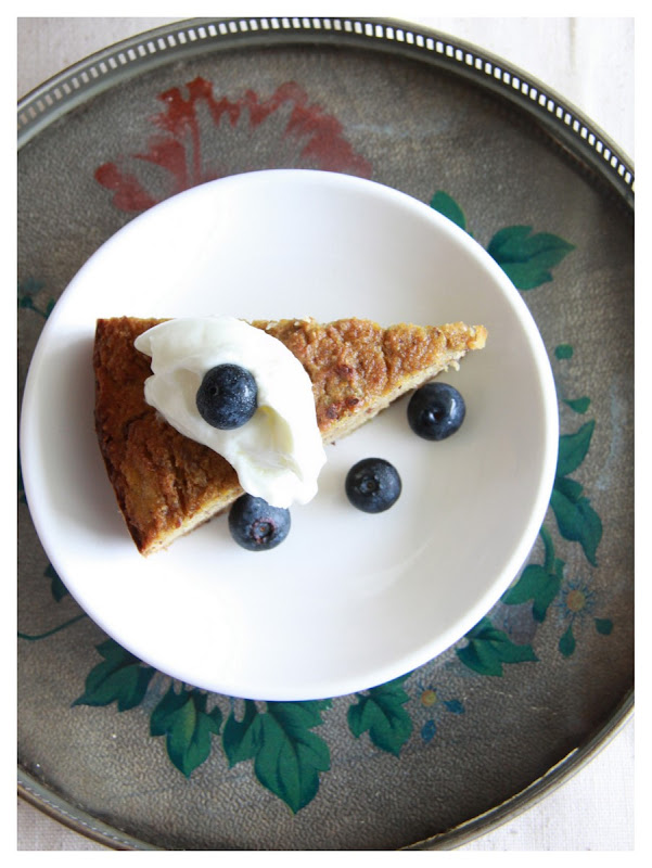 Juicer Pulp and a Banana Cake