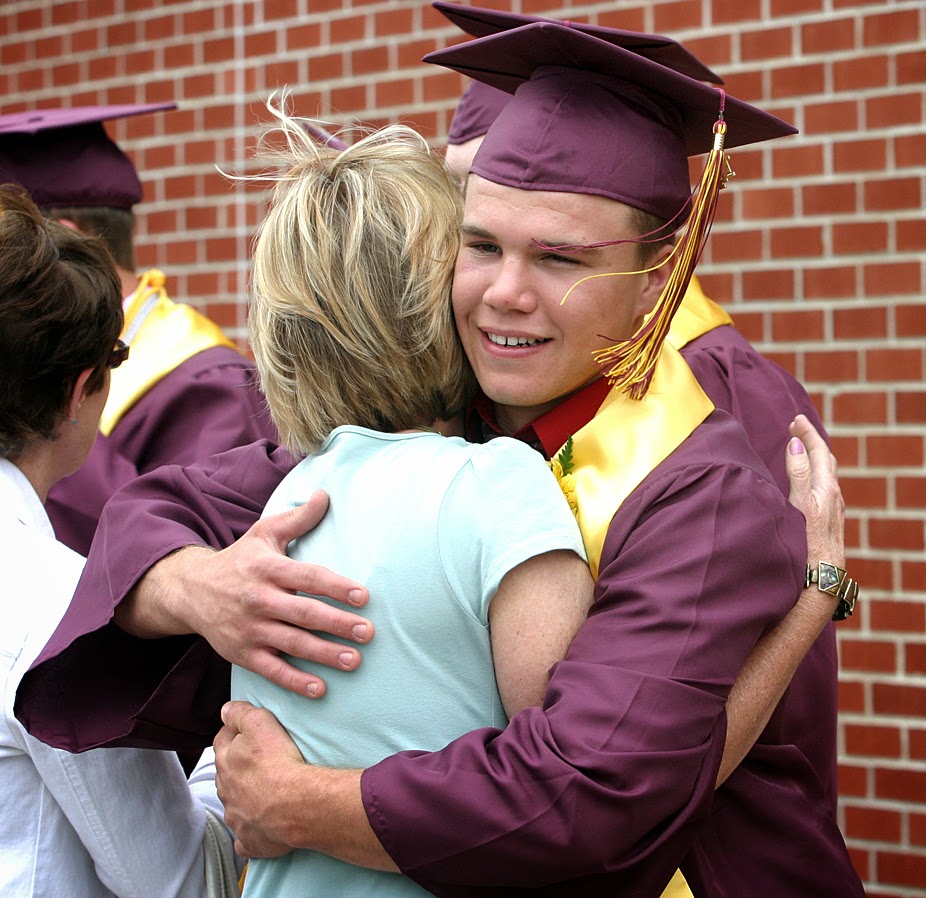 Hutchinson Herald, Menno, South Dakota May 21, 2014 2014 Menno High