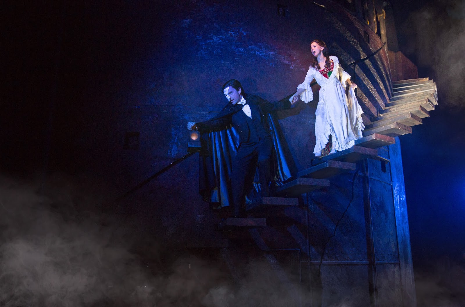 who sings the phantom of the opera 2004 version who sings the phantom of the opera 2004 version