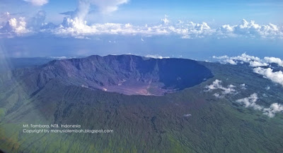 10 Gunung Api Terfavorit di Indonesia, Nomor 7 Indah Banget!