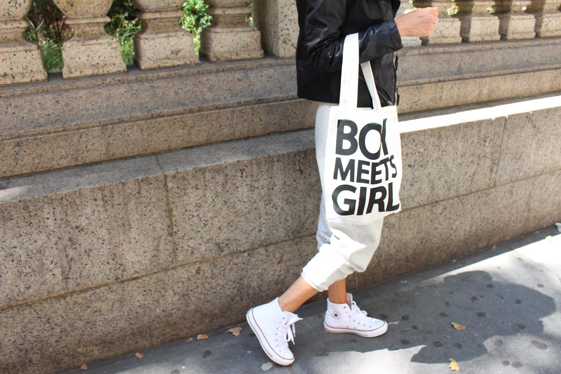 boy meets girl tote bag