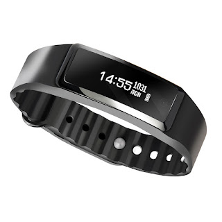 win the Beasyjoy Fitness Tracker Wristband 