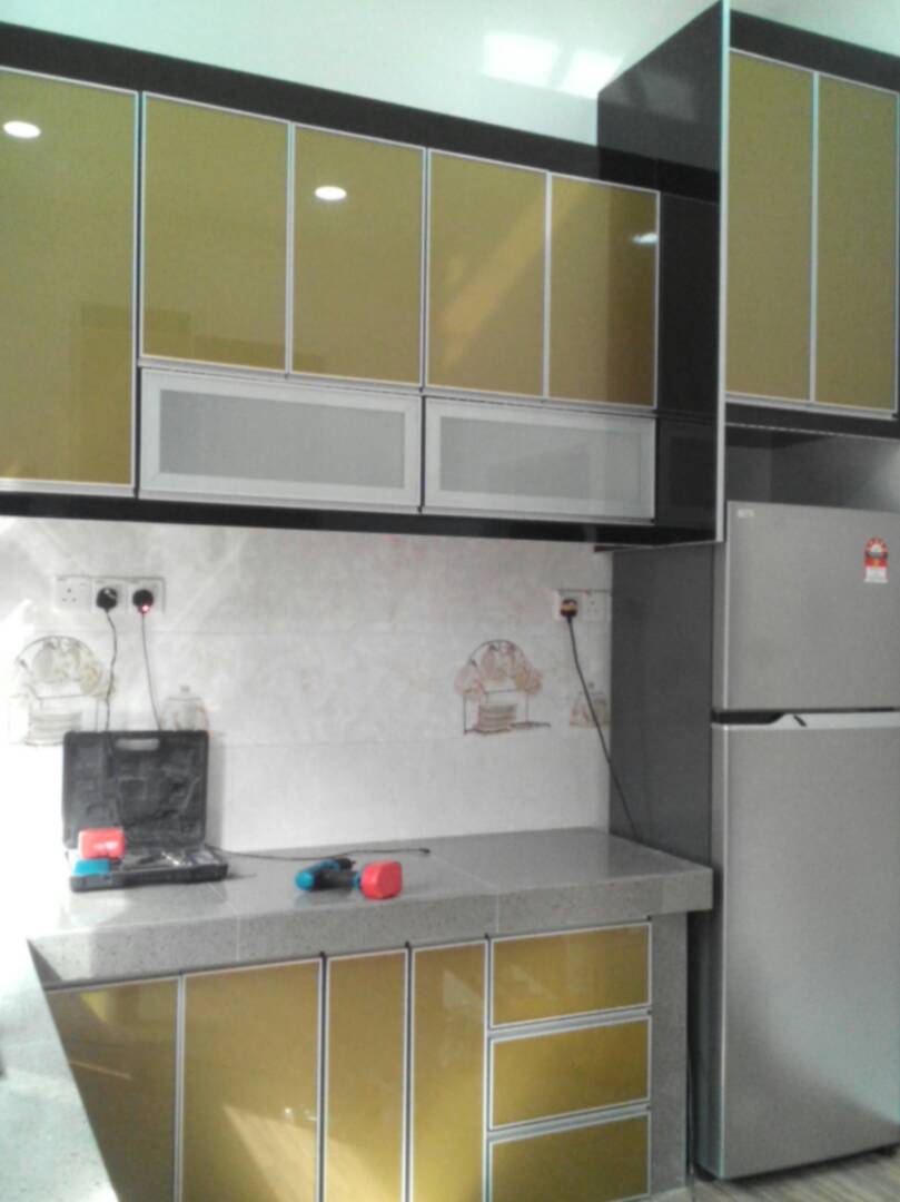 Kabinet Dapur Warna Gold Desainrumahid Kabinet Dapur Warna Gold Desainrumahid