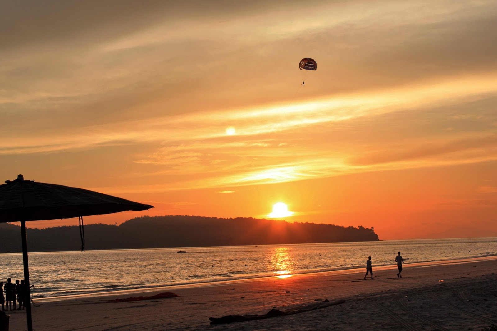 homestay langkawi: 3 Tempat Menarik Melihat Matahari Terbenam di Langkawi
