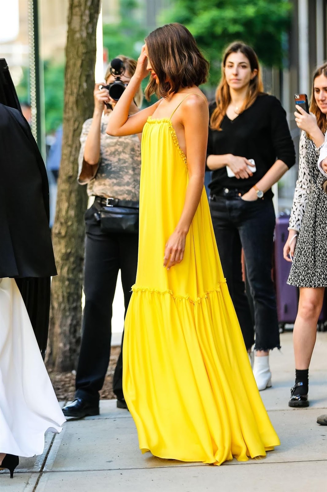 Olivia Culpo stands out in yellow as she heads to the CFDA Awards 06/05/2018