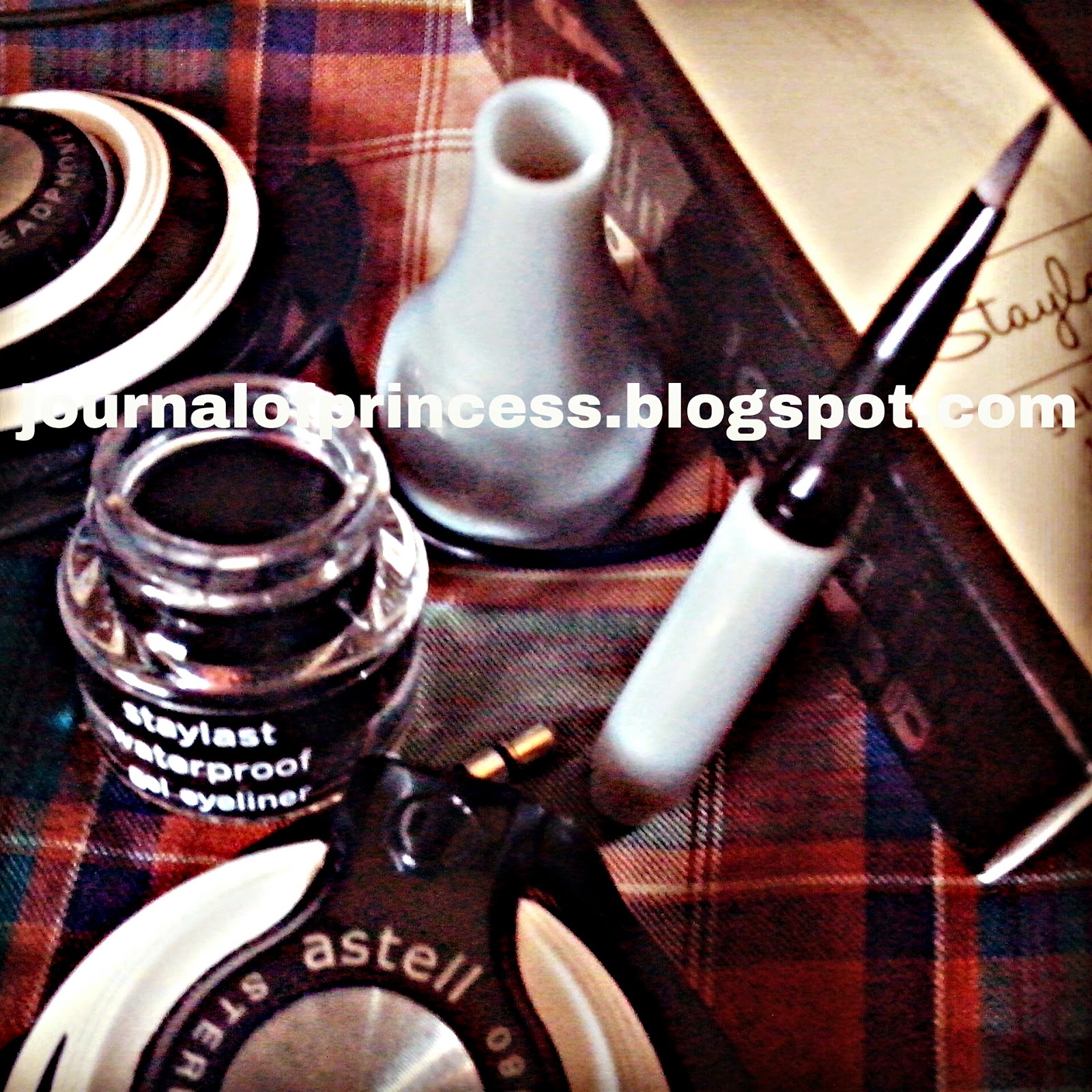 JOURNAL OF PRINCESS: Review : Wardah EyeXpert Staylast Gel