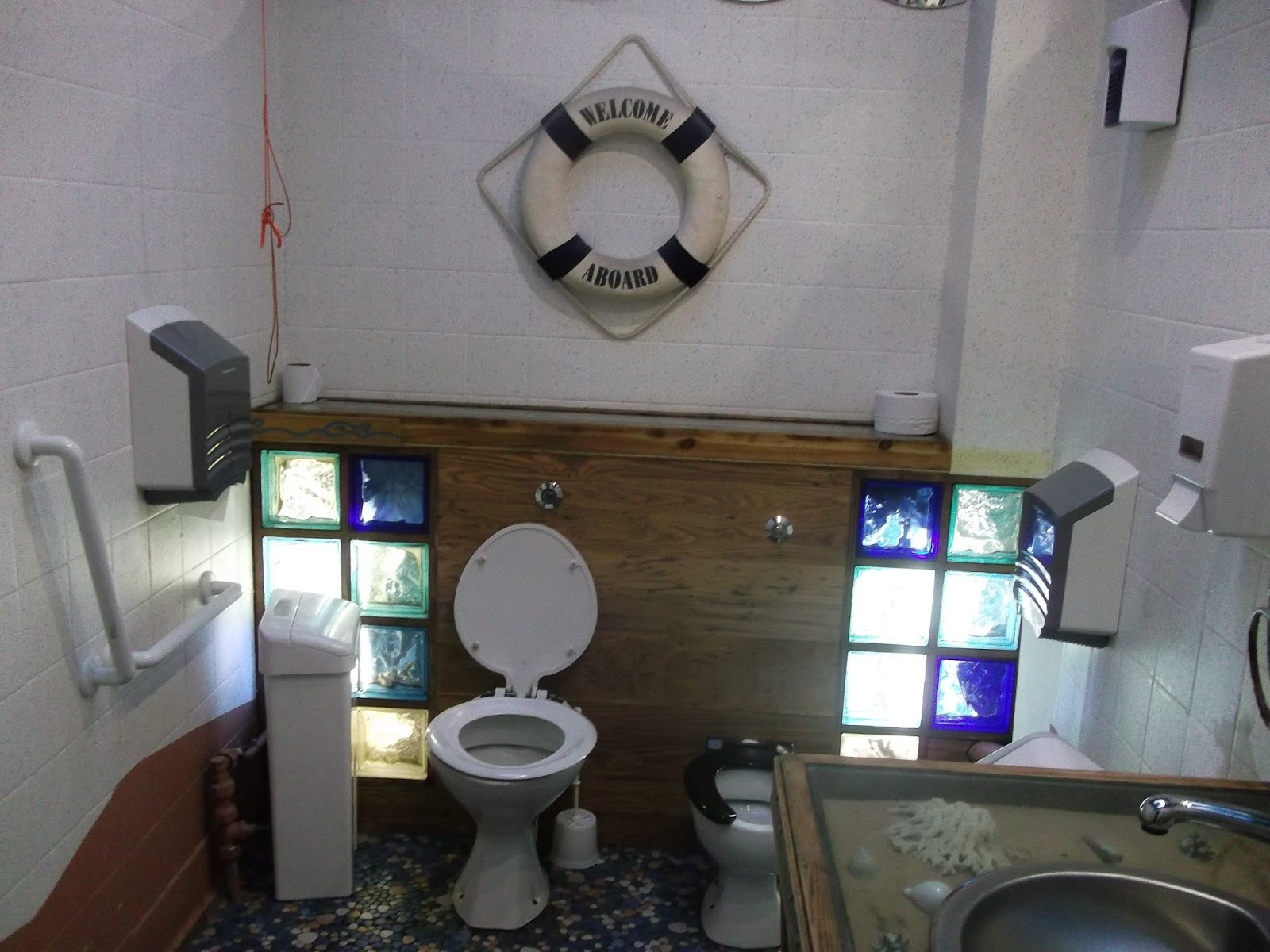 The Apathy Square Foals and Chimps a tour of Edinburgh