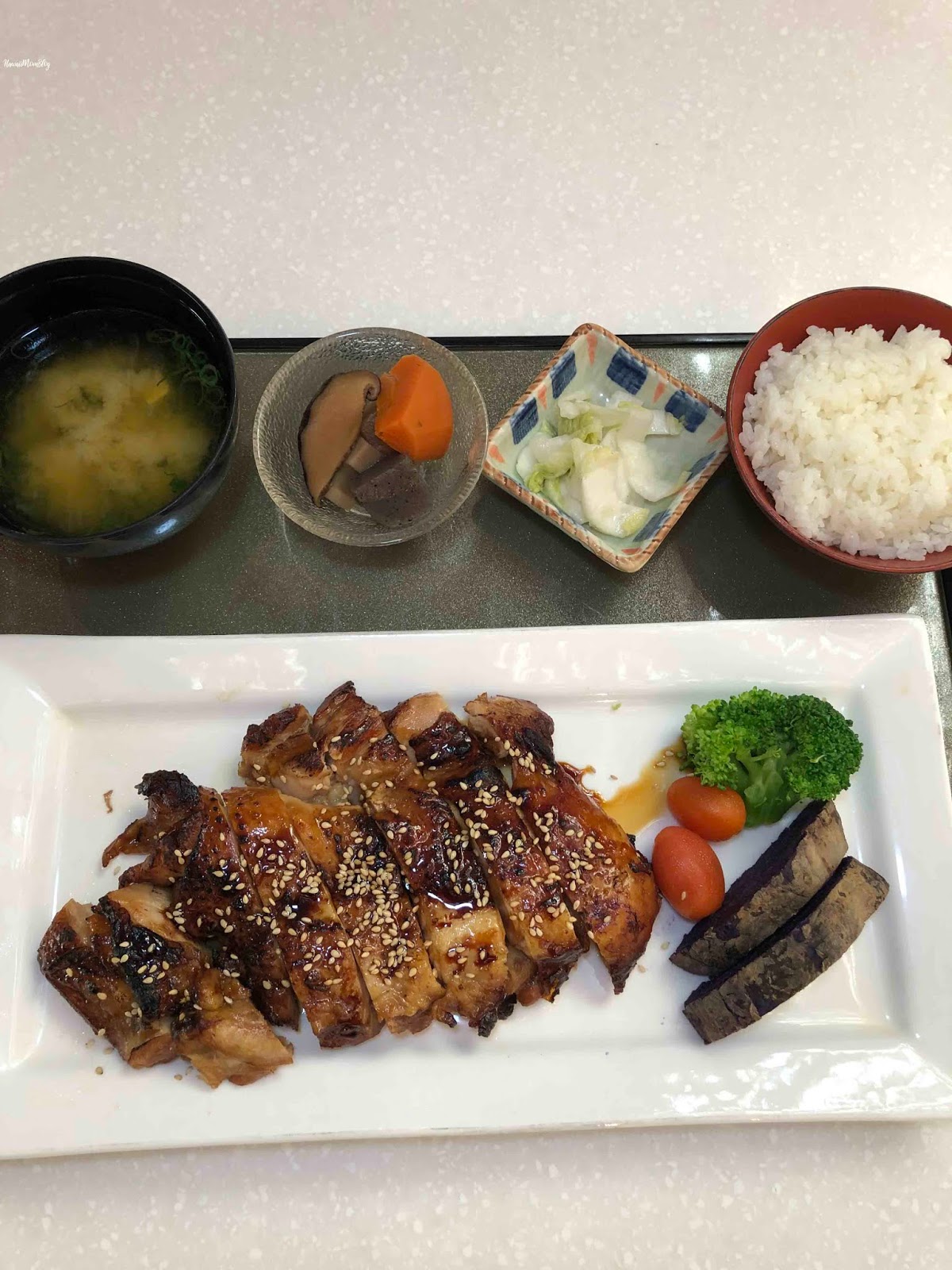 Hawaii Mom Blog Wasabi Bistro