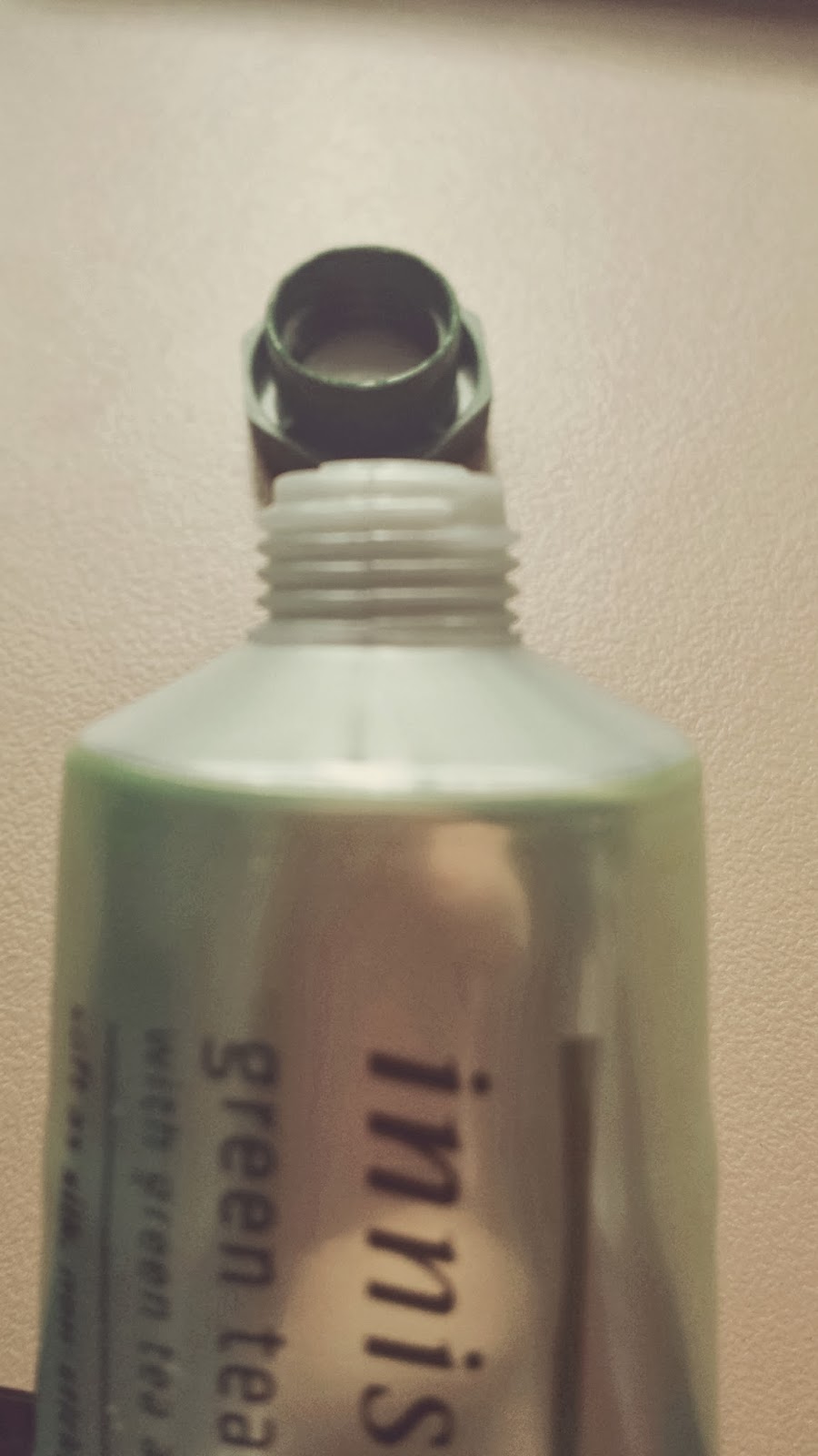 Apple Scents [REVIEW] Innisfree Green Tea Pure Gel Hand Cream