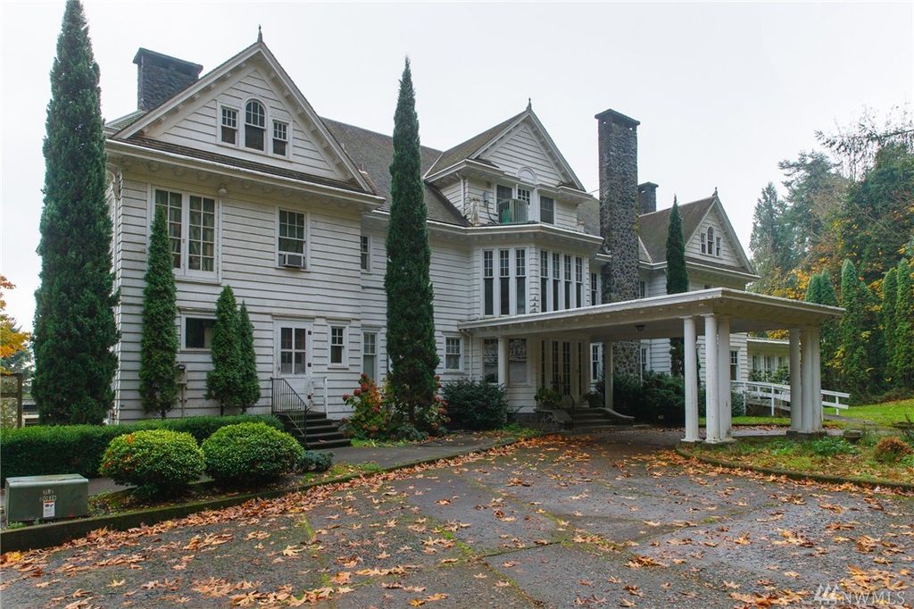Sweet House Dreams 1927 Rutherglen Mansion Bed and Breakfast in