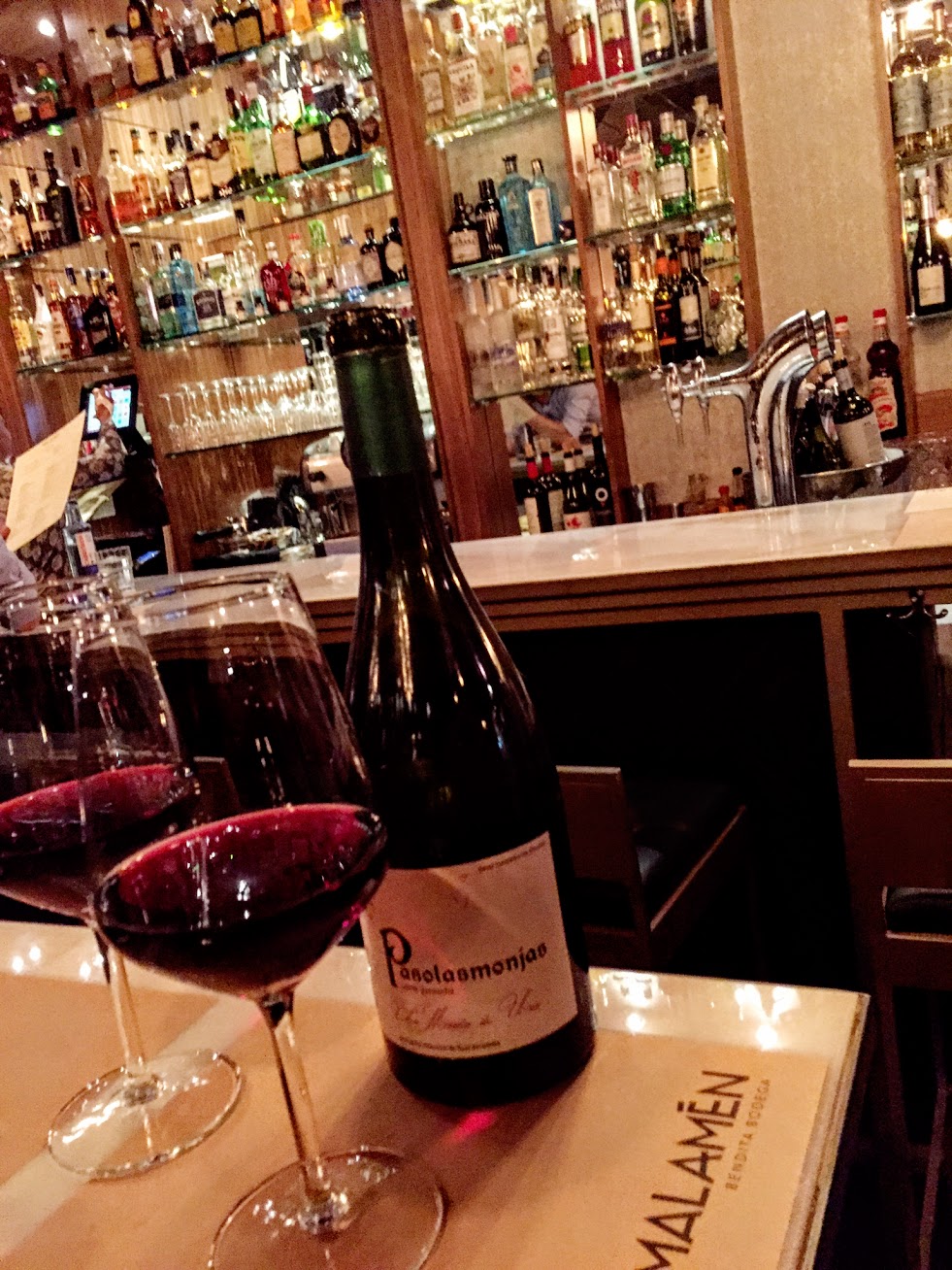 Perfect rendezvous bars! BELLE Barcelone