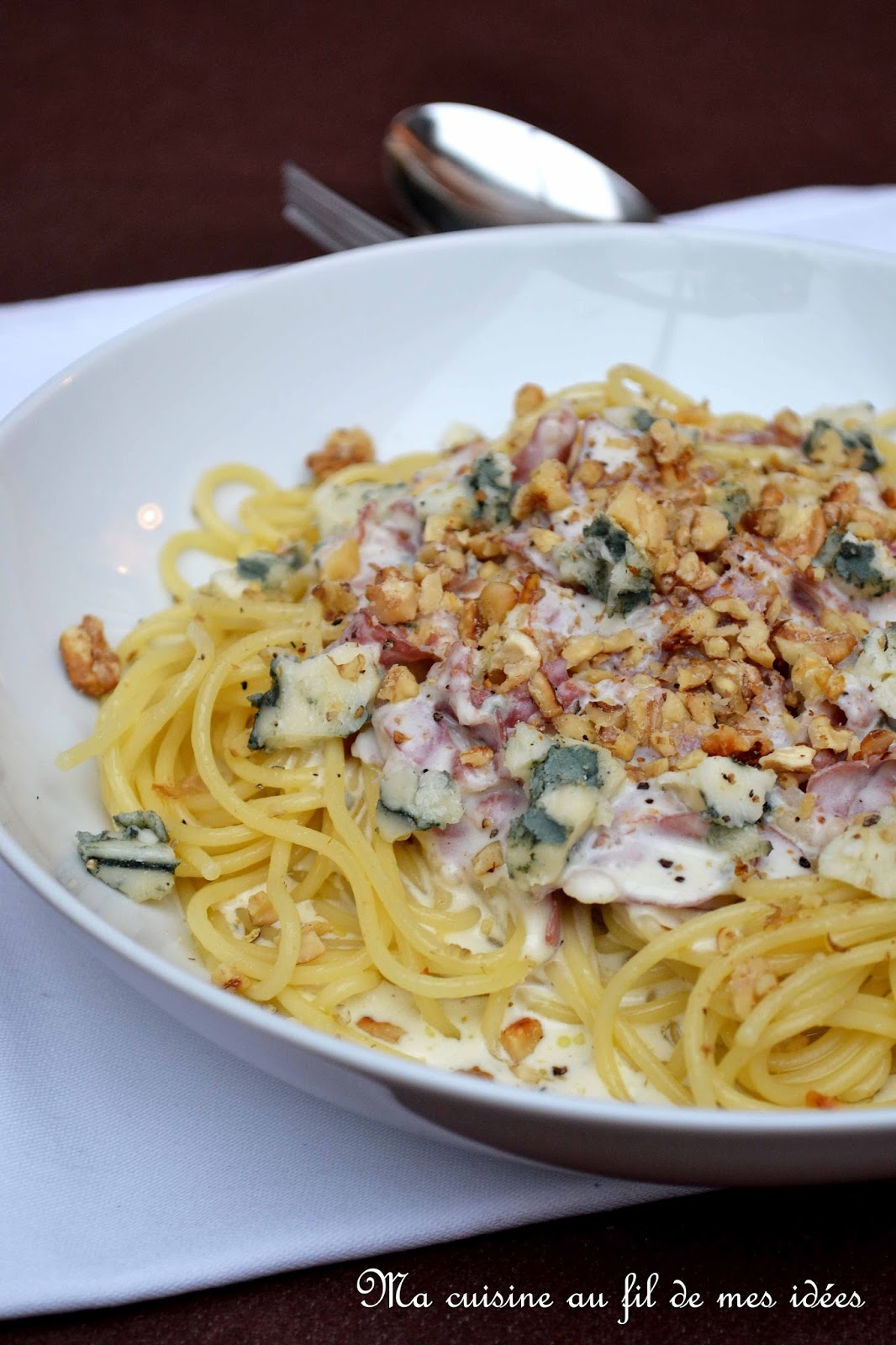 Ma cuisine au fil de mes idées... Spaghetti sauce Roquefort, noix et