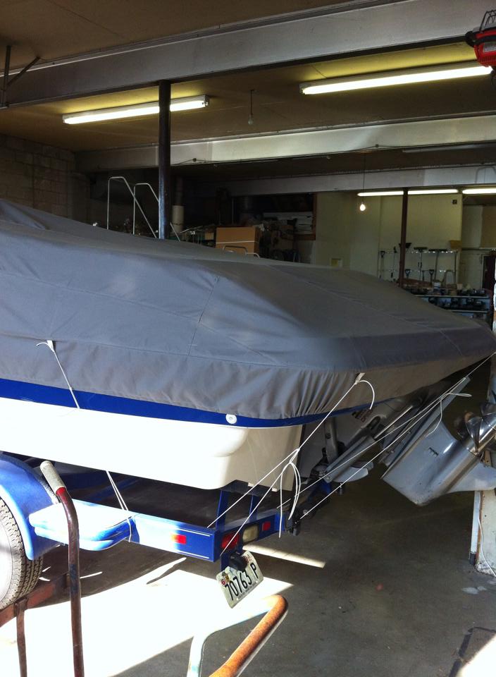 Huish's Awnings, Pergolas & More in Utah! Custom Canvas Boat Covers