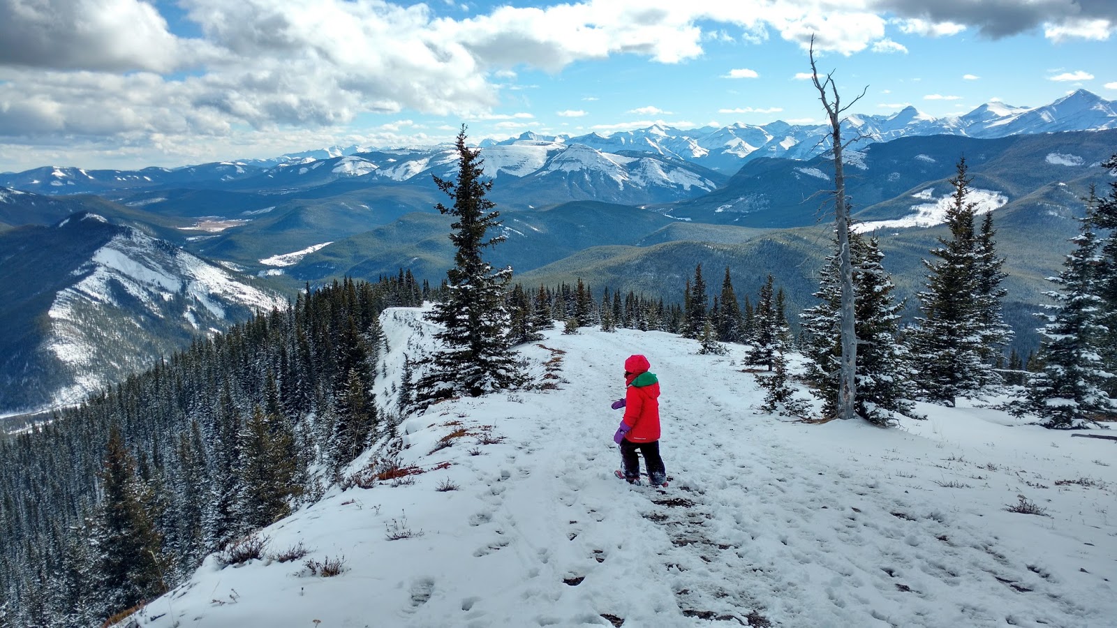 The Best Spring and Fall Hikes in Kananaskis Play Outside Guide