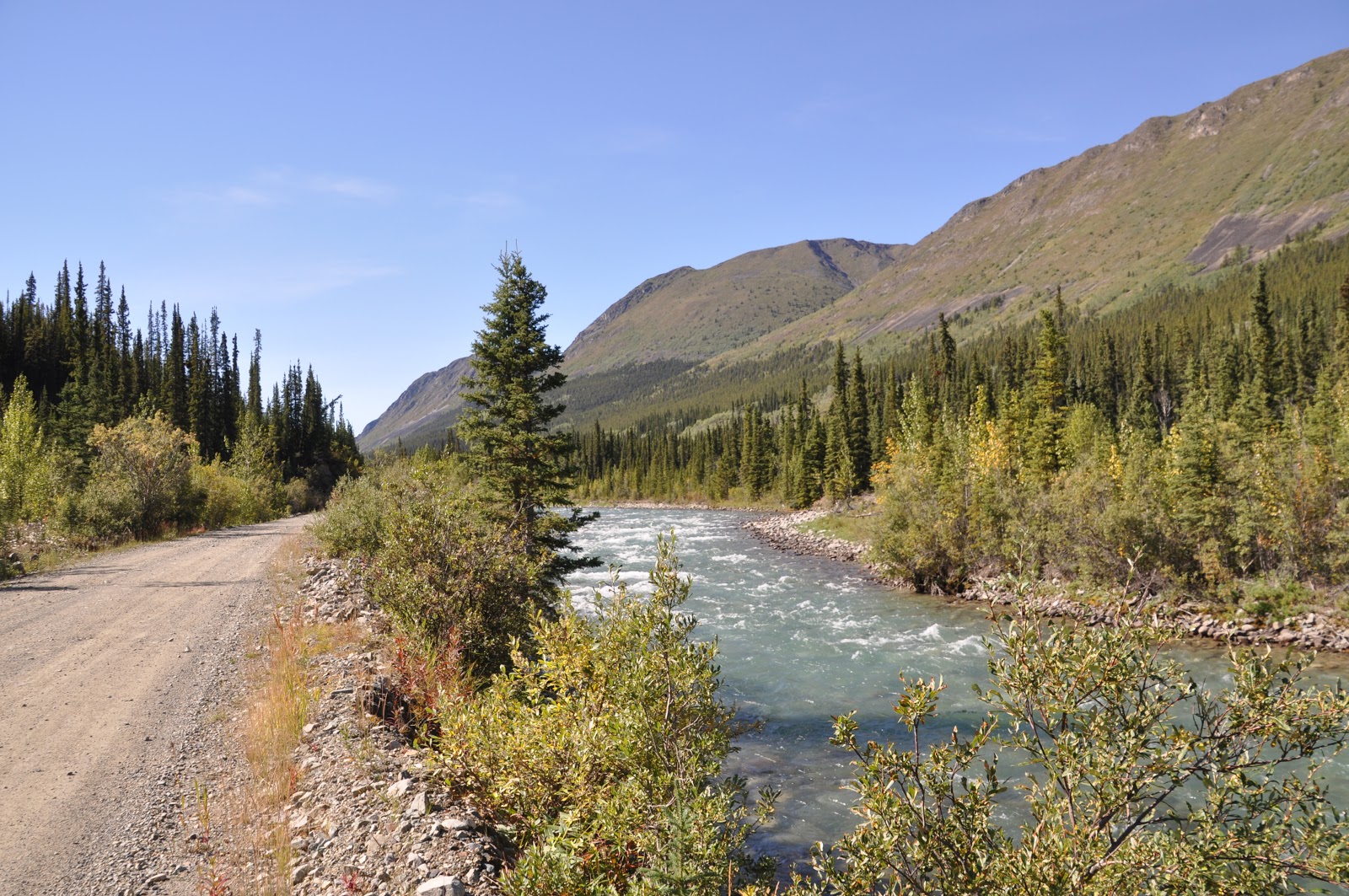 Yukon Blog Doc Blei Der Watson & der Wheaton River samt Anny Lake