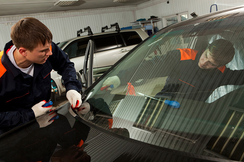Auto windshield chip repair pasadena