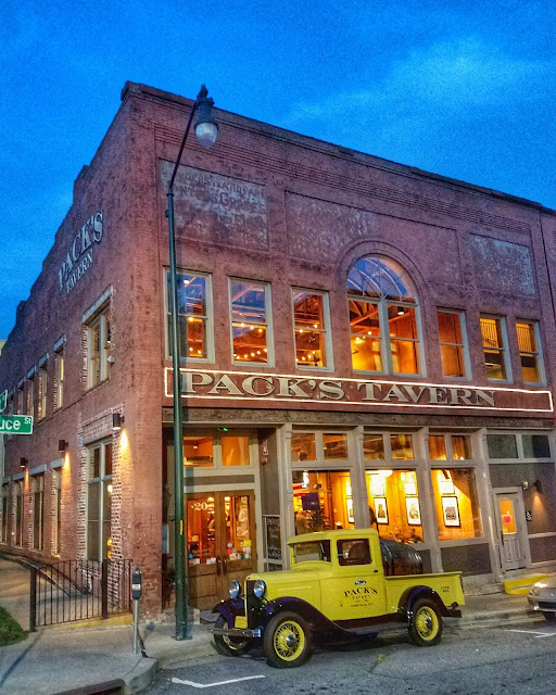 NC Travel 5 Reasons Why You Should Vacation in Downtown Asheville