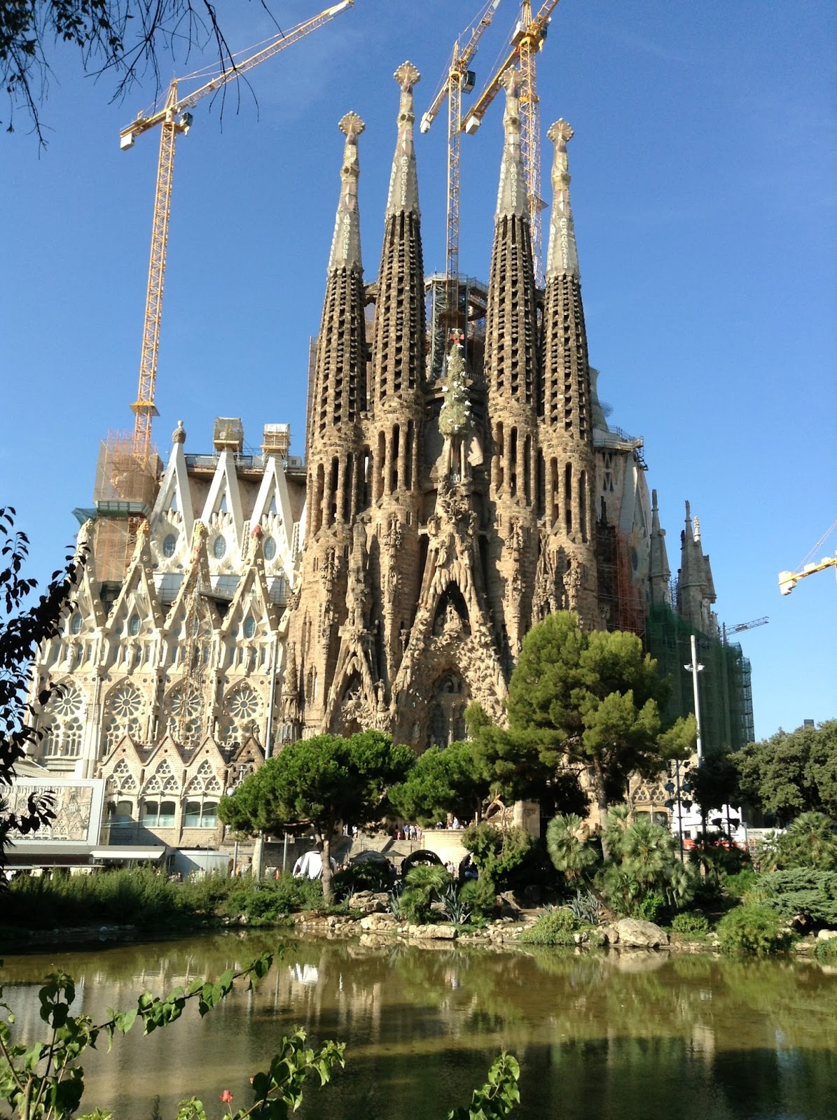 The Sullivans in Spain: Sagrada Familia and Park Güell