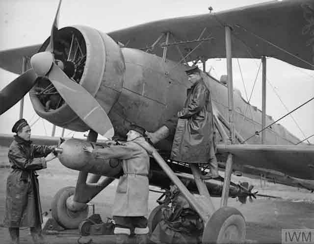 Fairey Swordfish being loaded for a practice run, 17 November 1941 worldwartwo.filminspector.com