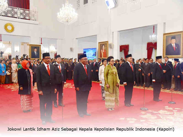 Jokowi Lantik Anggota Komisi Kejaksaan Republik Indonesia Jokowi Lantik Anggota Komisi Kejaksaan Republik Indonesia
