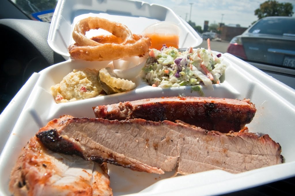 Dyer's BarBQue (Amarillo) Full Custom Gospel BBQ