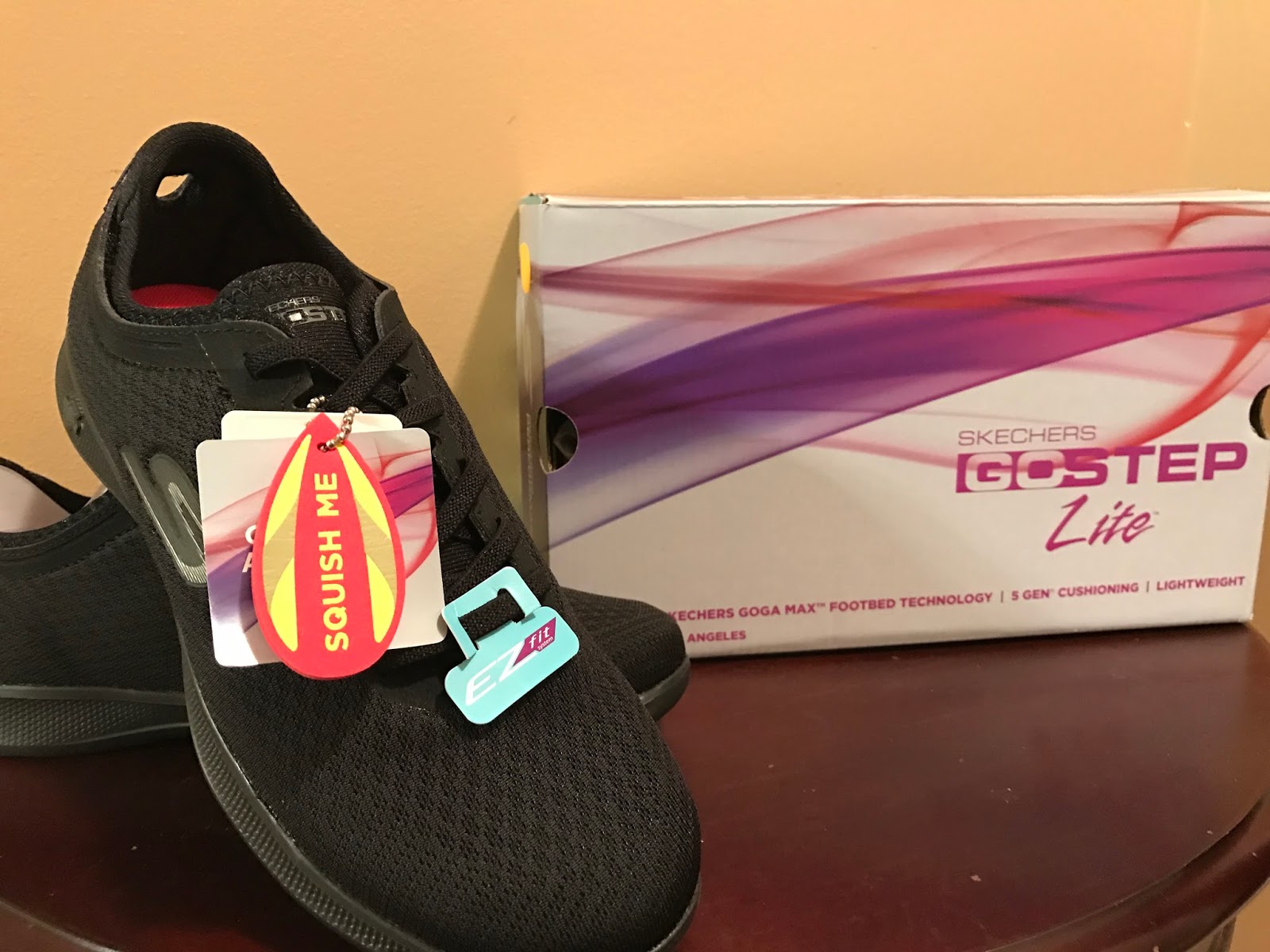 skechers squish me