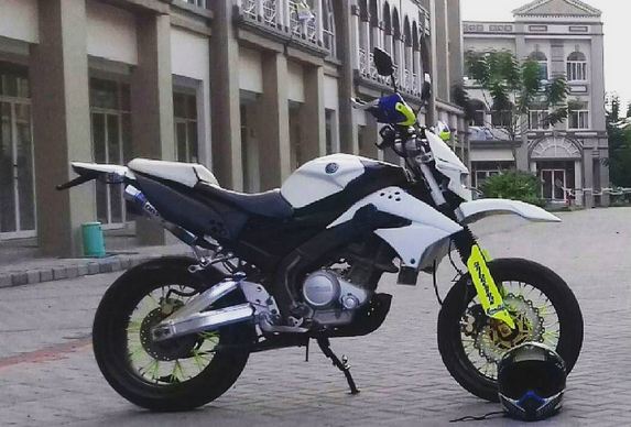 Info Terbaru Modifikasi Motor  Vixion  Vixion  Supermoto  