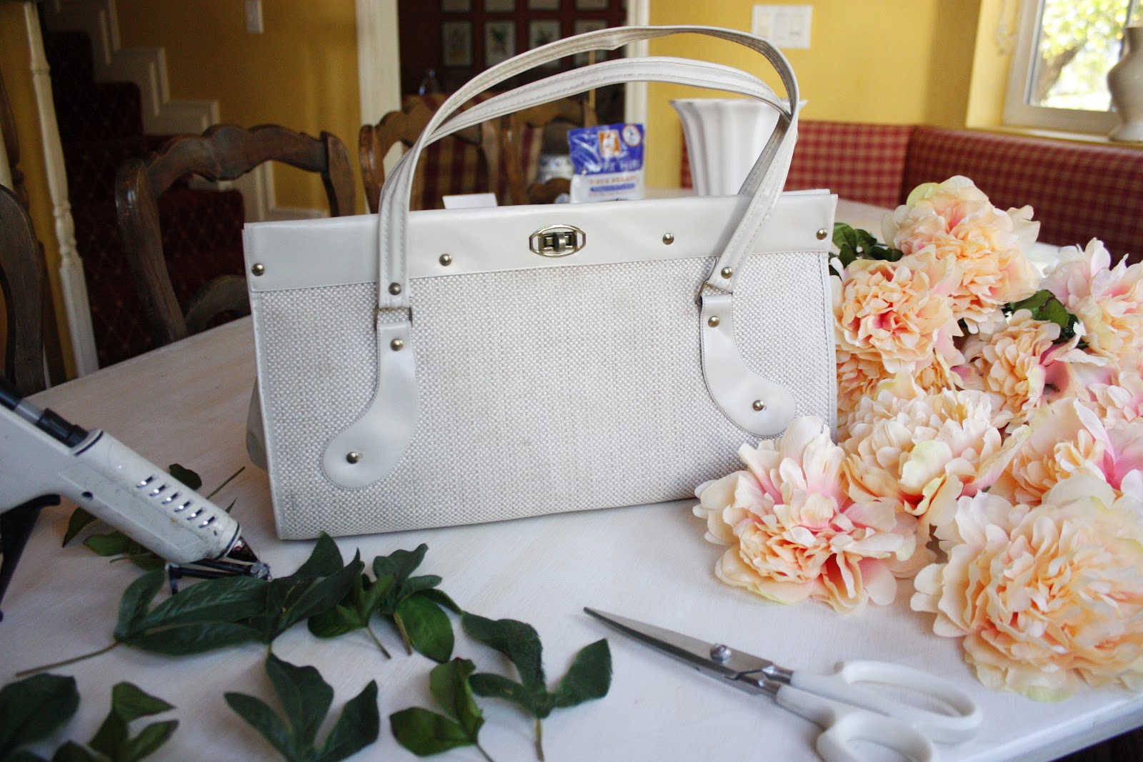 Thrift My Way DIY Flower Purse