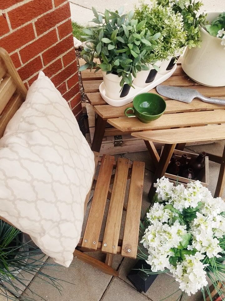 The Quaint Sanctuary { New Cottage Style Porch Set from IKEA! }