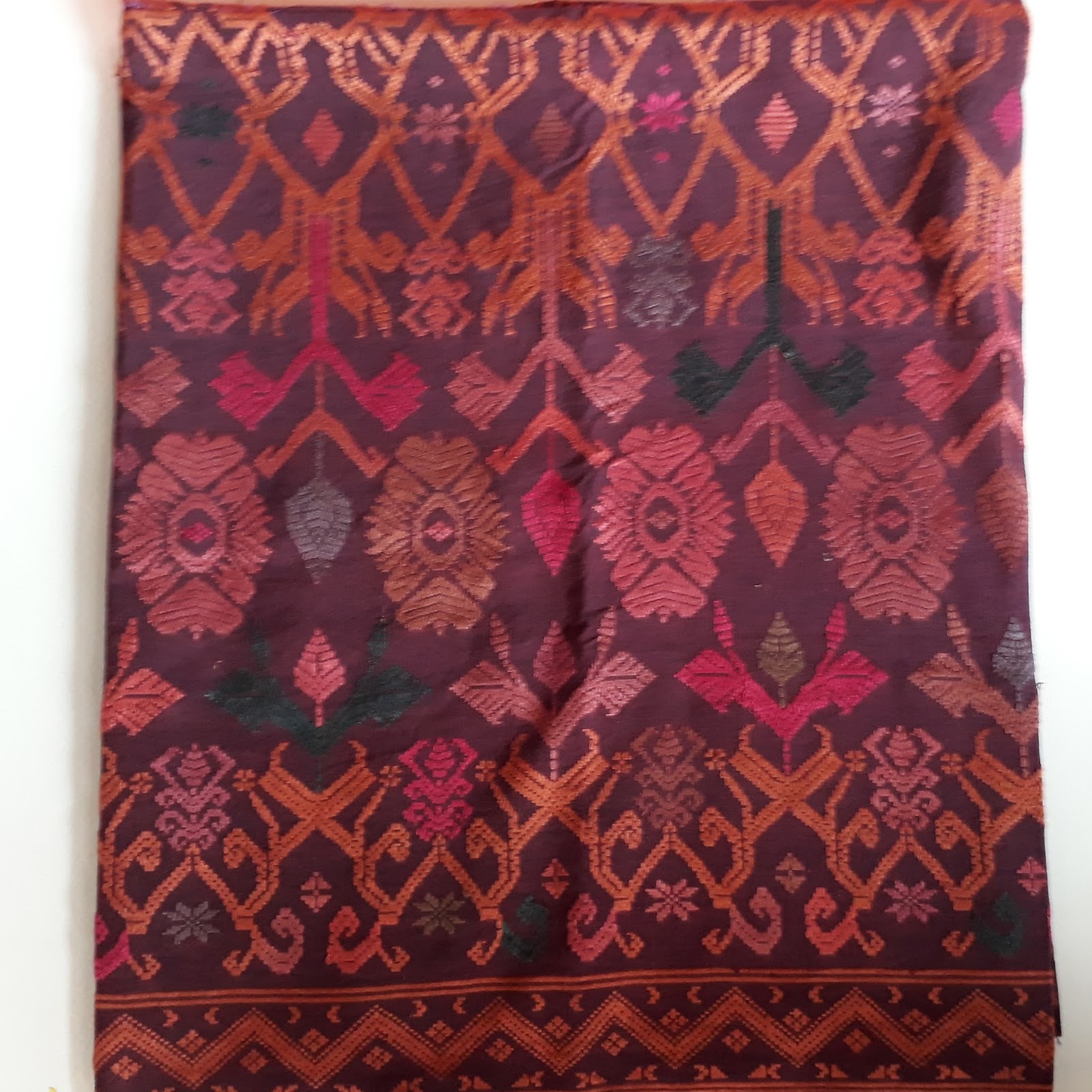 Endek Dresti SONGKET BALI TENUN SIDEMEN