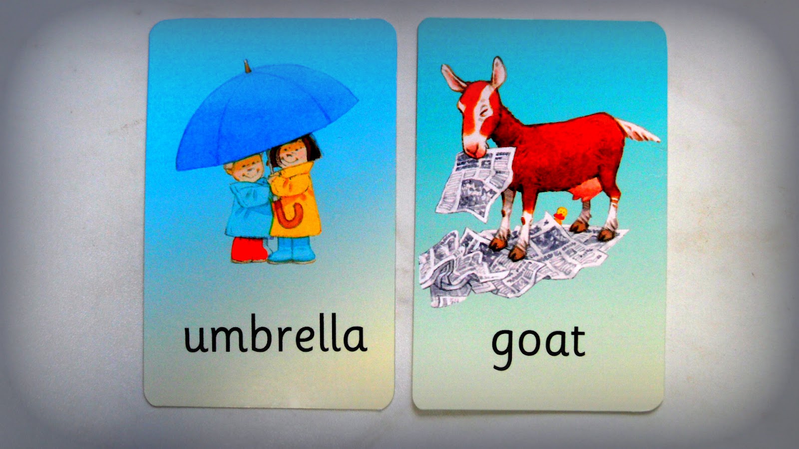 Chez Maximka Learning words with Usborne First Words Flash Cards