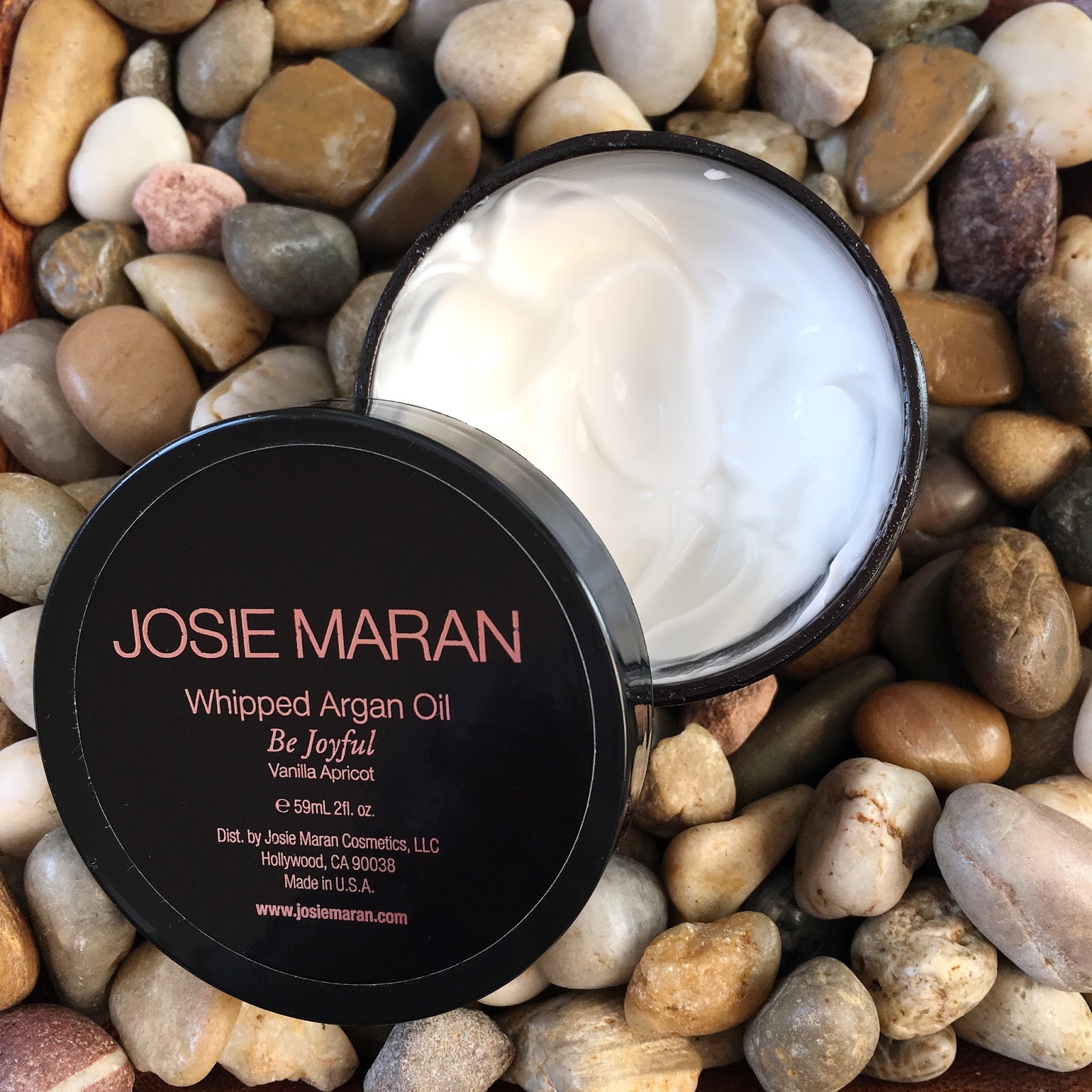 Josie Maran Whipped Argan Oil Body Butter dazzle 'n' sparkle