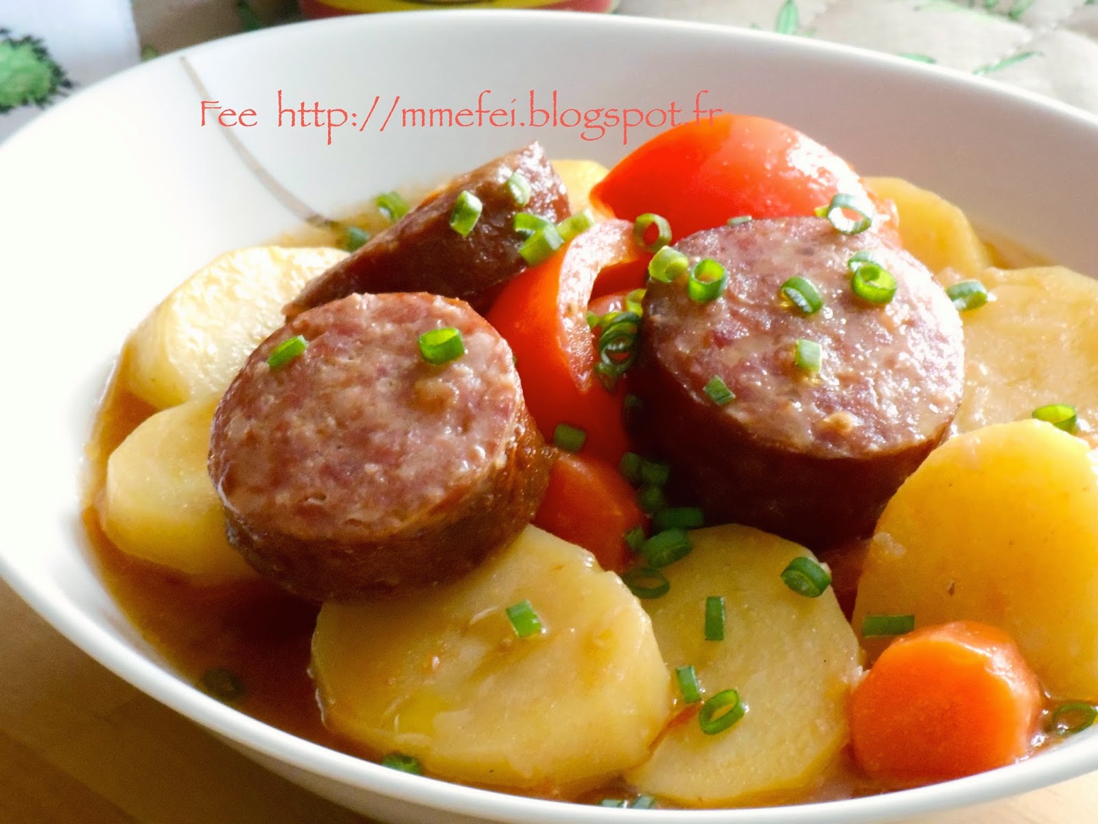 Ragoût De Pomme De Terre Saucisse De Morteau fee kitchen: Ragoût de pomme de terre aux saucisses 美極洋芋燉香腸