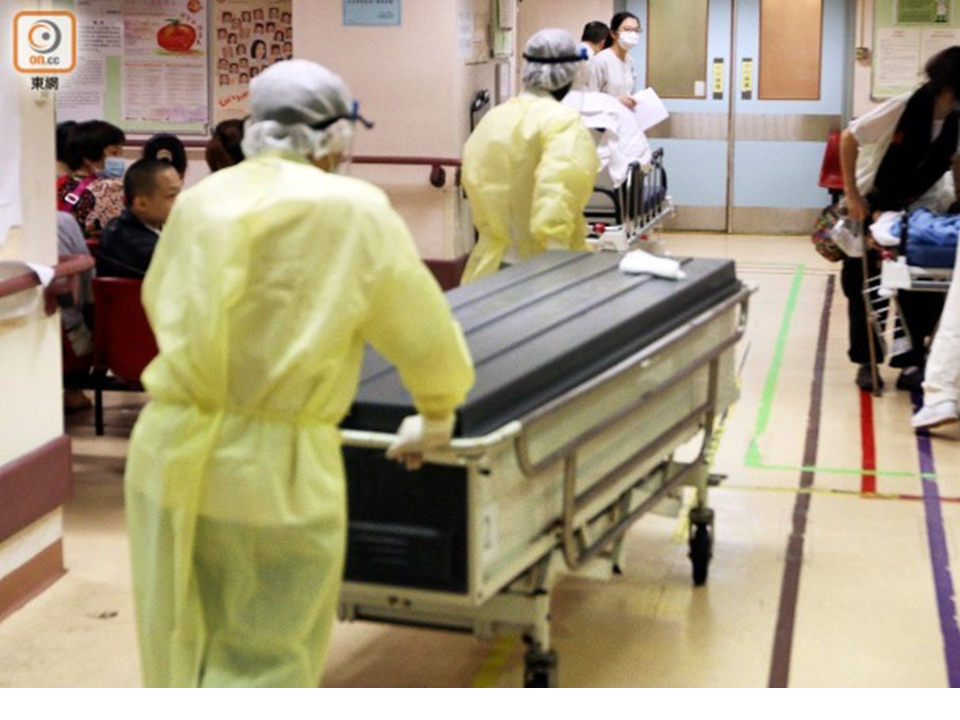 A 30-year-old Filipino woman was pronounced dead on  at Kwong Wah Hospital after several revival attempts.       She was believed to have lost her balanced while cleaning glass windows on the 7th floor of the Mong Kok flat on May 17 at around 10 in the evening.  The firefighters and the police immediately responded to the scene and found the Filipina lying unconscious on the canopy located at the second floor of the flat located at 179  Tung Choi Street.    She was sent to Kwong Wah Hospital, where resuscitation efforts failed, and she was declared dead.  A Palestinian man who believed to be her boyfriend who accompanied the  paramedics was sobbing and deeply upset. When he learned about the accident, he tried to retrieve and rescue her by trying to reached the canopy where she landed unconscious.  Investigations does not show any signs of foul play. The Filipina was believed to have lost her balance and slipped off the window which she was cleaning. (Photo and Video Credits to hk.on.cc)