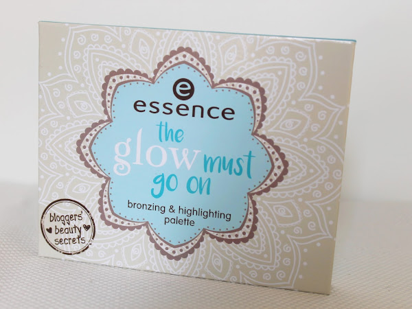 Essence The Glow Must Go On Bronzing & Highlighting Palette
