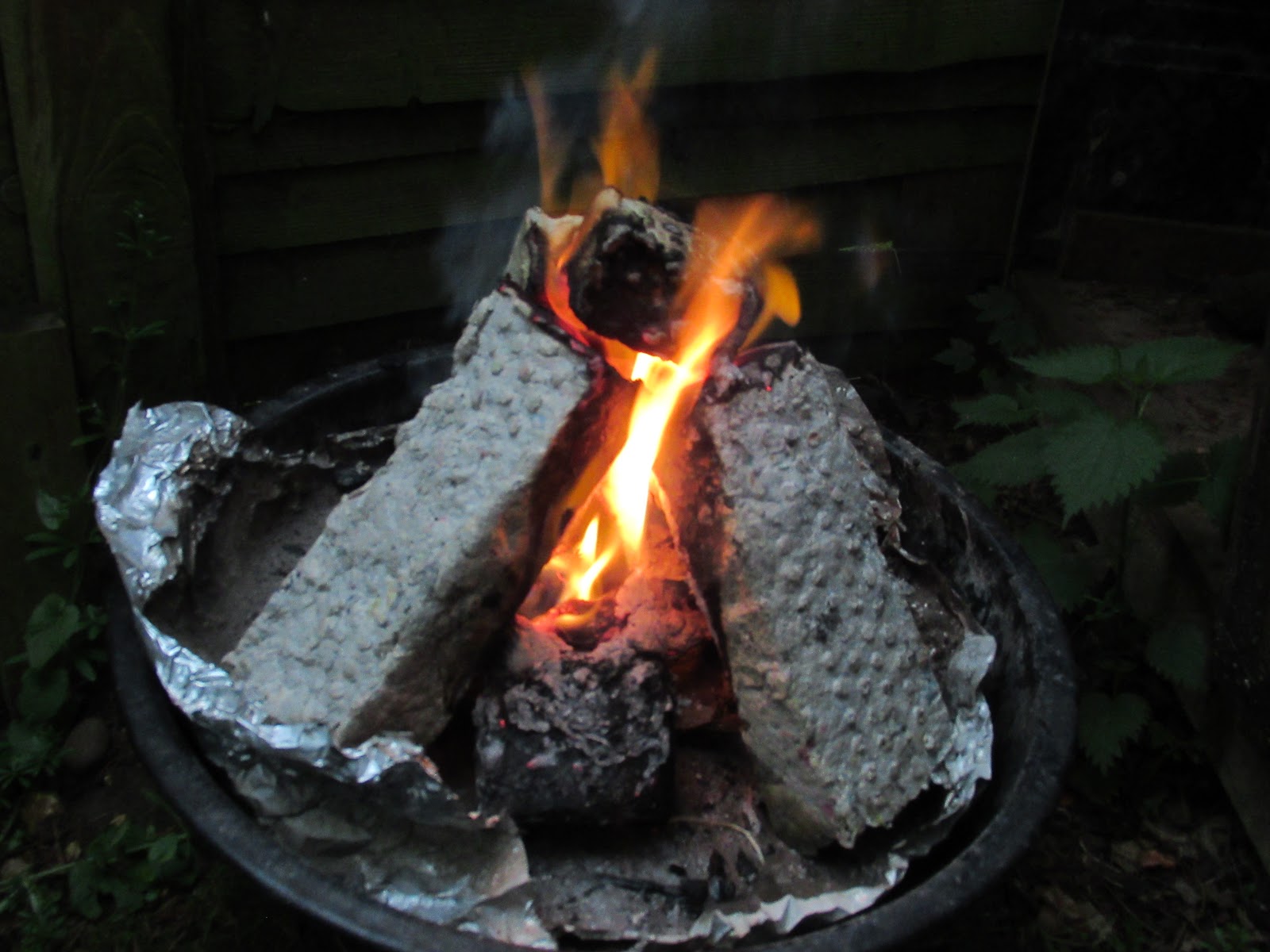 Prepared Camping How to make a paper briquette, free fire logs!