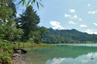 danau linow tomohon sulawesi utara