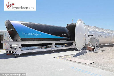 O teste da terceira fase da Virgin Hyperloop One ocorreu na pista DevLoop em Nevada. A empresa estabeleceu um registro de velocidade de teste de quase 240 milhas / hora (387 quilômetros / hora), e testou uma nova câmara de ar que ajuda as vagens de teste de transição entre as condições atmosféricas e de vácuo
