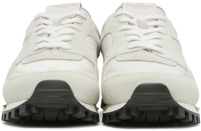 The Season For White: Valentino Rockstud Sneakers | SHOEOGRAPHY