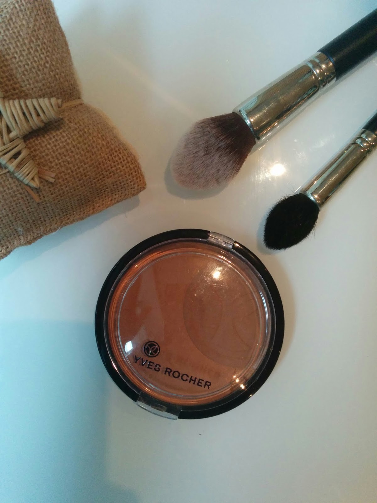 Yves Rocher Bronzing Powder Duo podwójny puder brązujący Evelka