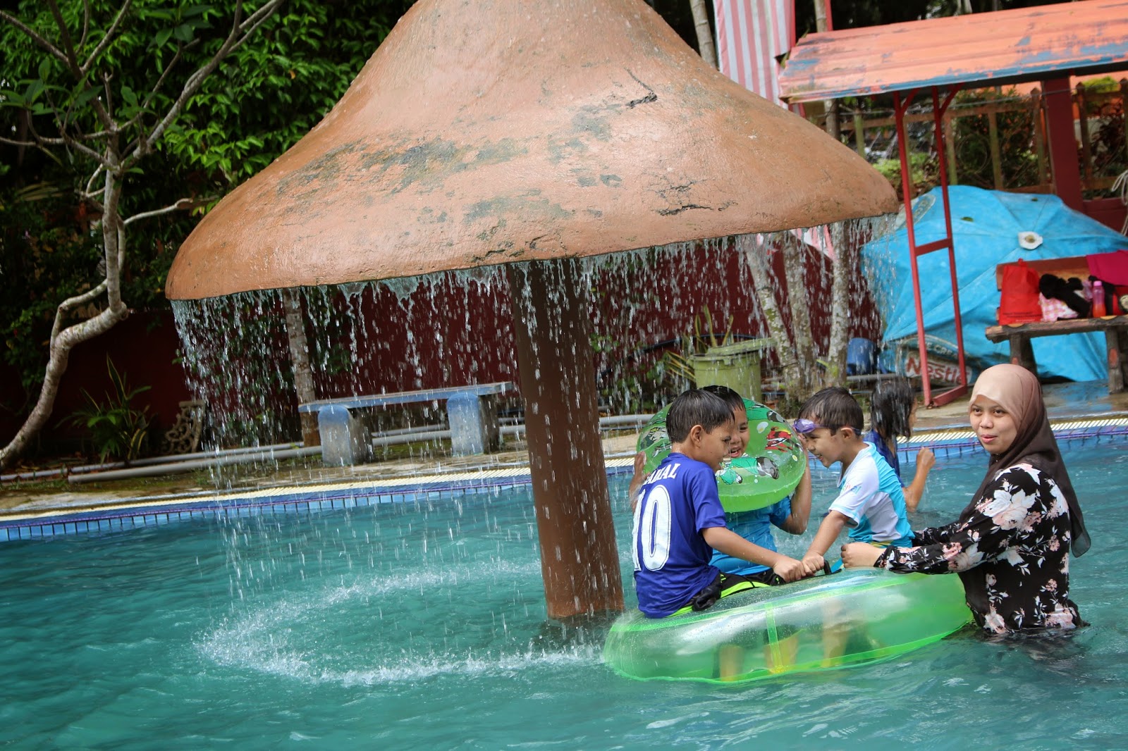 My First Blog! Kota Bharu Water Splash