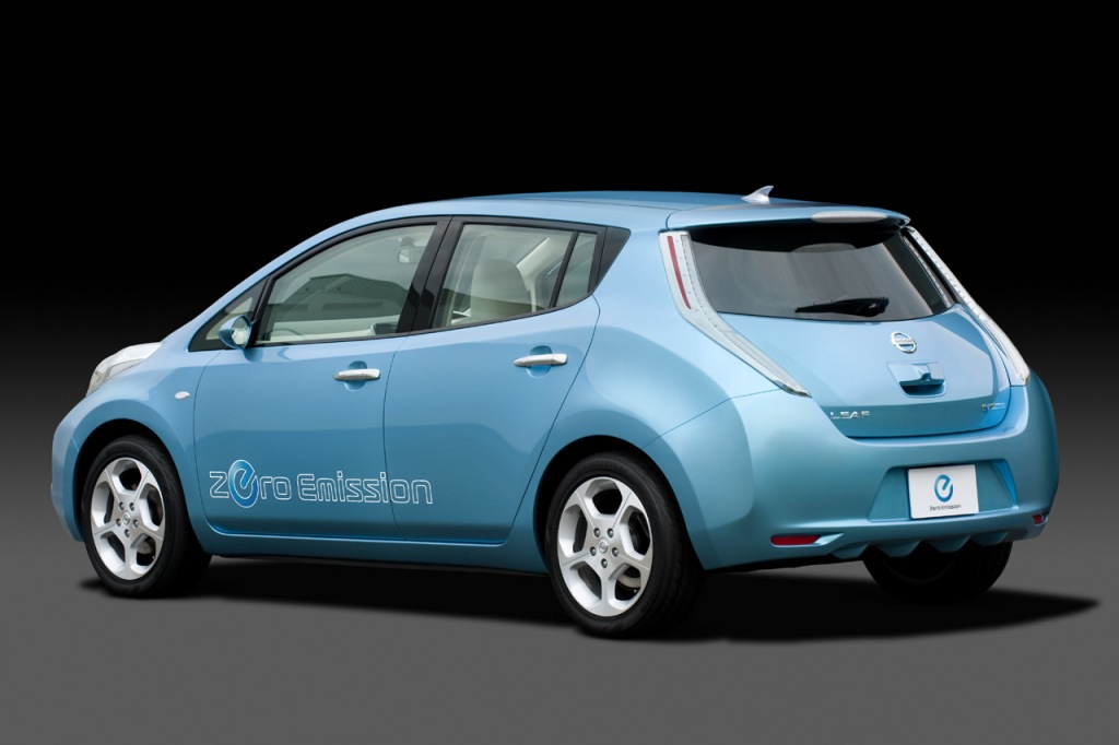 Nissan luxury electric car #5
