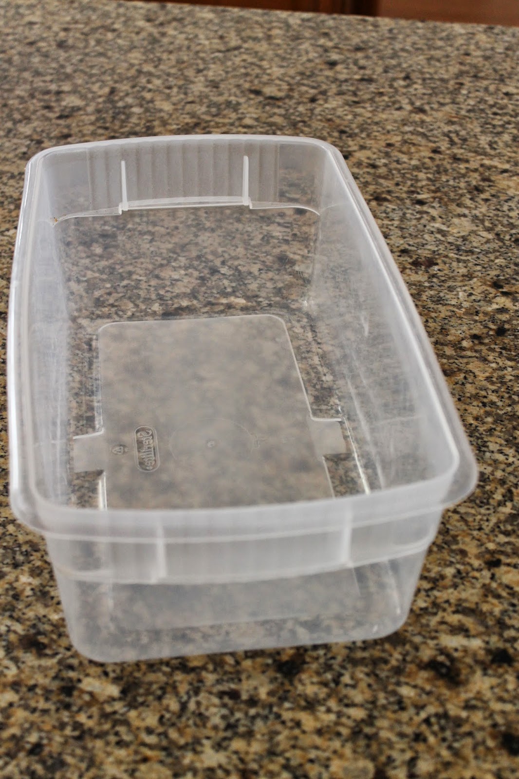 Dens gens Creatifs TOASTER CRUMB CATCHER