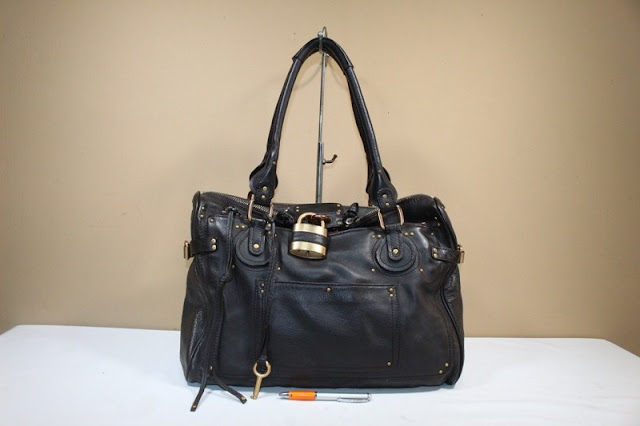 Jual tas second bekas branded sling selempang fossil bonia gucci prada jojobag wishopp Jual tas second bekas branded sling selempang fossil bonia gucci prada jojobag wishopp
